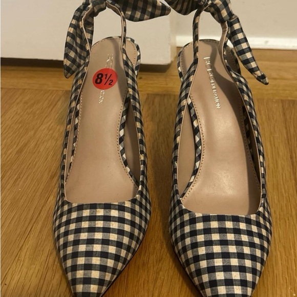 BCBGeneration Navy and Cream Checkered Heels - Picture 1 of 5